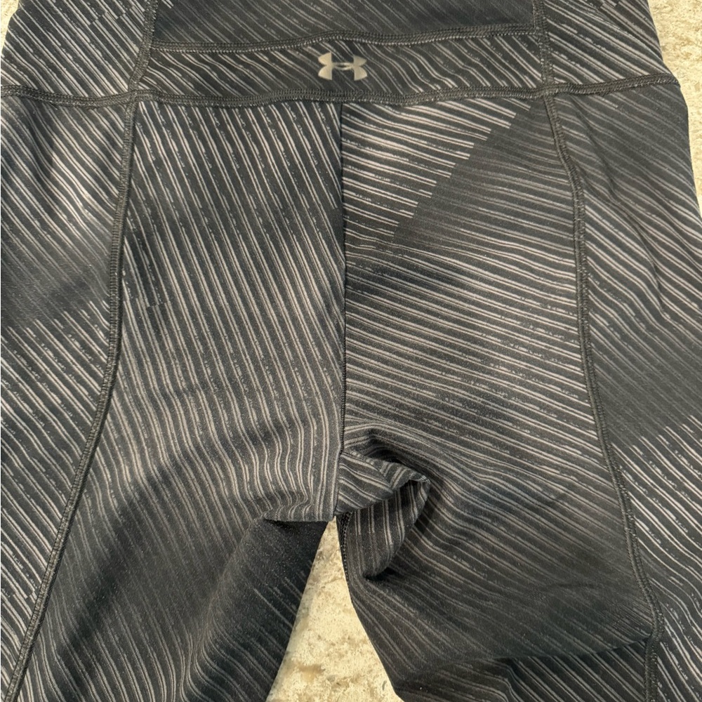 Under armor women leggings size small